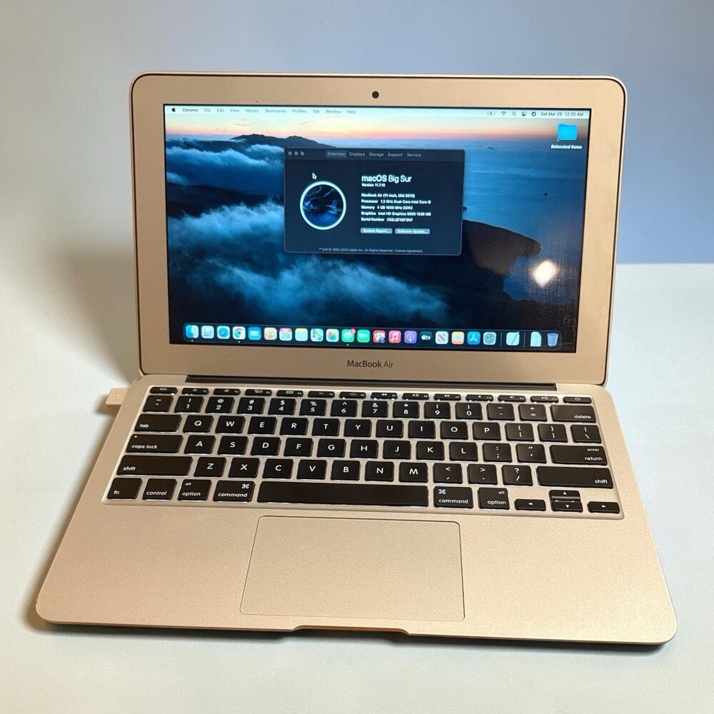USED MACBOOK AIR Running macOS Big Sur, 1.3GHz Dual-Core Intel Core i5, 4GB DDR3